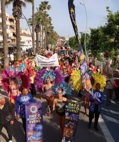 Marmaris’te 14 Ülkeden Latin Rüzgarı