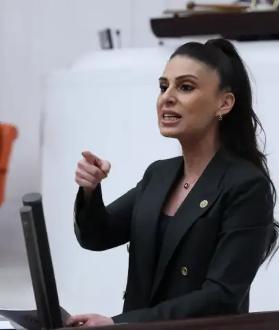 Gizem Özcan’dan Akçay Deresi Uyarısı: “Alternatif ve çevreyle uyumlu yöntemler değerlendirilmeli”