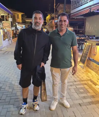 Arda Turan Sezon Yorgunluğunu Marmaris’te Atıyor