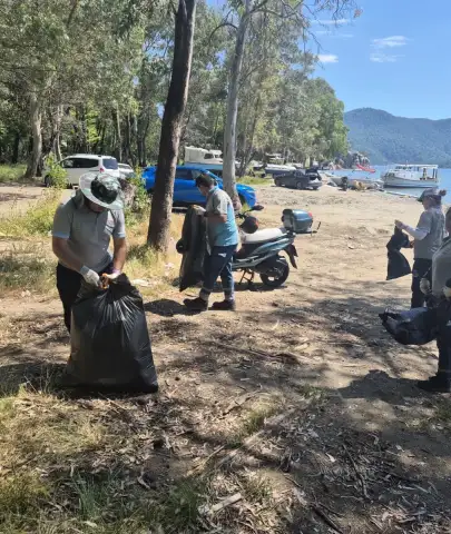 9 Günlük Bayramda Marmaris’te Temizlik Alarmı: 3.250 Ton Atık