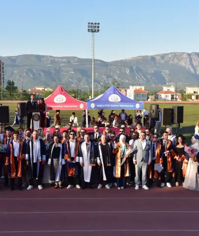 Genç Mühendisler Diplomalarını Aldı