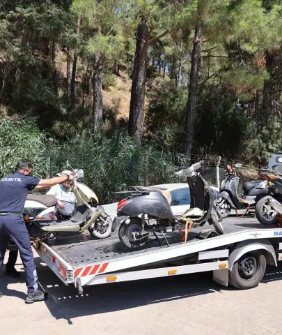Marmaris'te Hurda Operasyonu! Sokaklar Tek Tek Temizleniyor