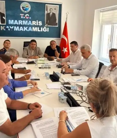 Marmaris Denizlerinde Yeni Dönem: Deniz Turizmi Kurulu Kararları İmzalandı!