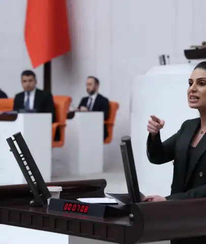 Gizem Özcan'dan Göcek Tüneli İddialarına Sert Tepki: "Yangına Giden Araçlardan Ücret Alınması Kabul Edilemez"