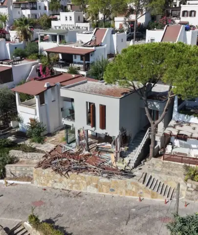 Bodrum’da Kaçak Yapı Alarmı! 74 Yapı Yerle Bir Edildi