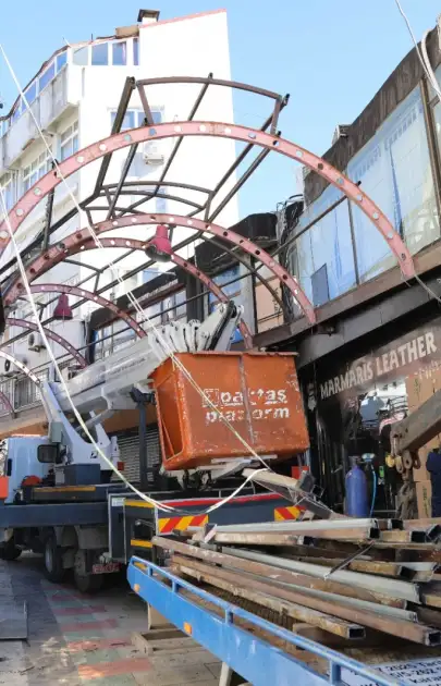 Marmaris Çarşısı Yenileniyor: 57. Sokakta Dönüşüm Başladı