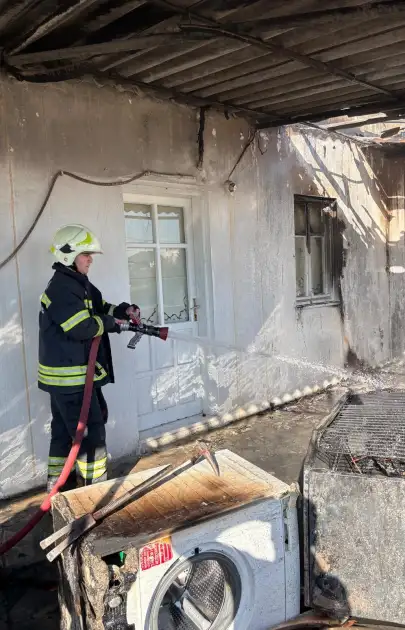 Bodrum’da Korku Dolu Dakikalar! Ev Yangınında Büyük Hasar