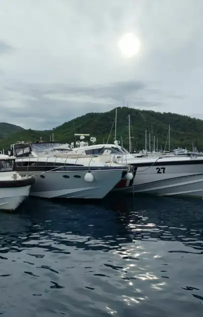 Fethiye Açıklarında Yakalandılar! Teknede 29 Göçmen Bulundu