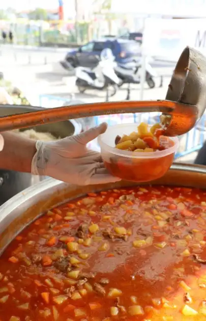Belediye Sofraları Kuruyor! Marmaris’te Her Gün 3 Çeşit Yemek