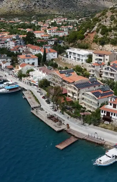 Bozburun Sahili Yeni Yüzüne Kavuştu: Tarihi Kaleler Artık Daha Modern