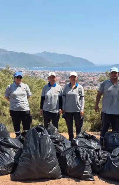 Marmaris’te Seyir Noktalarında Kapsamlı Temizlik