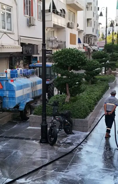 Marmaris’te Sabahın İlk Işıklarıyla Başladı! Sevgi Yolu’nda Ekipler Sahada