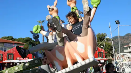 Marmaris’te Yeni Yıl Coşkusu Festivalle Yaşanıyor