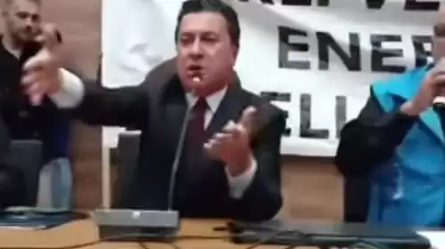 Muğla’da Gergin Anlar: “Atılan 500 İşçiyi İşe Alırım” Diyen Aras’a Tepki!