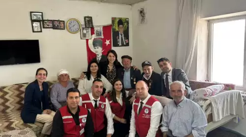 Başkan Aras’tan Kore Gazisi Mehmet Gün’ün Doğum Günü Sürprizi