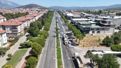 Muğla Büyükşehir’den Menteşe’ye Dev Yol Yatırımı