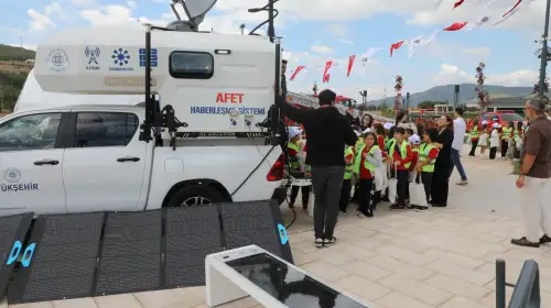 Büyükşehir Afet Anında İletişimi Kesintisiz Hale Getirecek