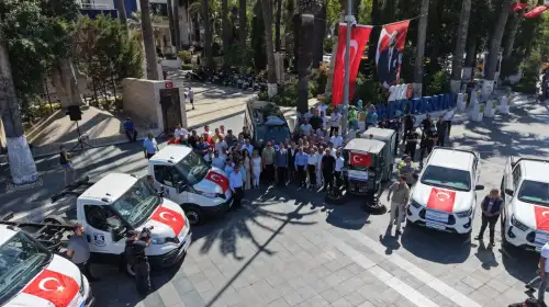 Bodrum'da Belediyenin Gücü Artıyor! 48 Araçlık Dev Filo