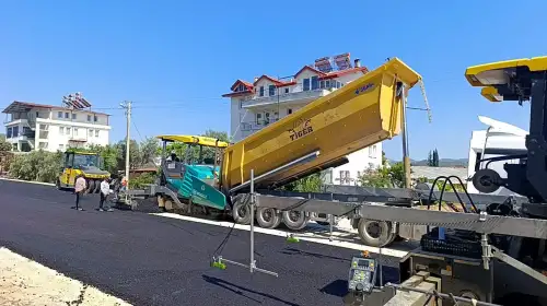 39,5 Milyon TL’lik Yol Yatırımı Fethiye Toptancı Hal’de Sürüyor