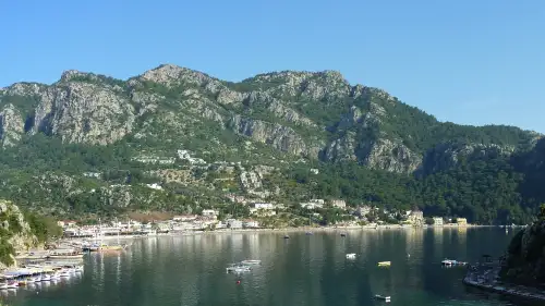 Denize 500 metre mesafede! Marmaris’te 5,5 milyon TL’ye dubleks konut satışta