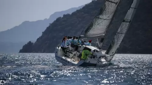 Marmaris’te Yelken Şöleni: Kış Trofesi 4. Ayak Yarışları Tamamlandı!