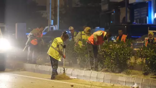 Bodrum Belediyesi Ekiplerinden Gece Temizlik Mesaisi