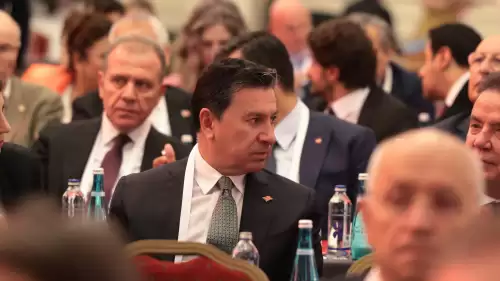 Başkan Ahmet Aras Sosyalist Enternasyonel Yerel Yönetimler Başkanı Oldu