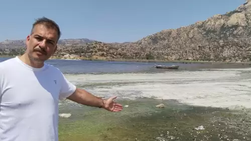 Sanayi Atıkları ve Kuruyan Dereler Bafa Gölü’nü Bitiriyor