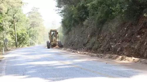 Çamlı’da 6, Karaca’da 4 Kilometrelik Yol Tamamlandı