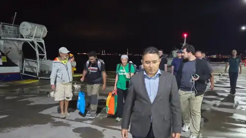 Tahliye Edilen Global Sumud Aktivistleri Marmaris’te Karşılandı