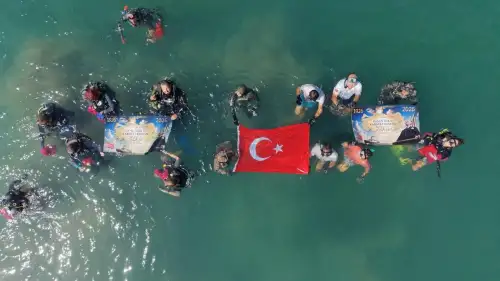 Gümbet’te Deniz Dibi Temizliği: 370 Kilogram Atık Çıkarıldı