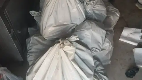 Kötü Koku İhbarıyla Gidildi, 400 Kilo Bozuk Et Bulundu