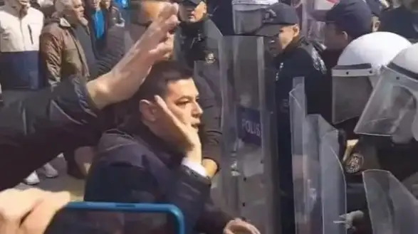 Acar Ünlü’nün Yargılandığı Davada Yeni Gelişme: Bilirkişi İncelemesi Yapılacak