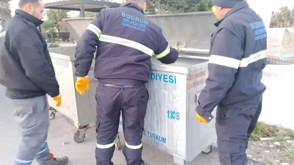 Belediyeden Konteyner Yenileme Çalışmaları