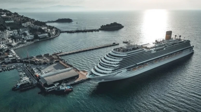 Kruvaziyer Turizminde Rekor: 10 Ayda 2 Milyon Yolcu Aşıldı