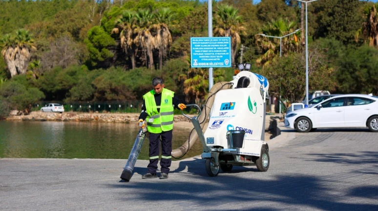 Sıfır Emisyon, Tam Temizlik! Bodrum’un Yeni Elektrikli Süpürgeleri Görevde