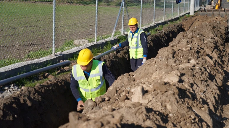 MUSKİ, Karabörtlen Mahallesi’ndeki İçme Suyu Hatlarını Kamusal Alana Taşıyor