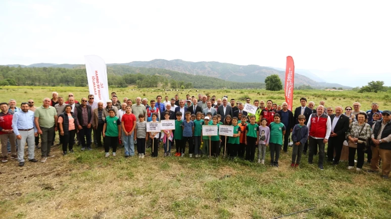 Döğüşbelen'de 400 Dekarlık Mera Alanı Üreticilere Hizmete Sunuldu