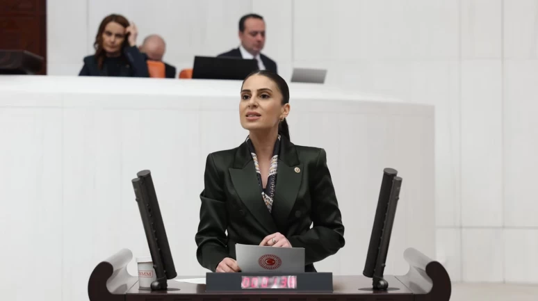 Özcan, “AKP Milletvekili Kadem Mete Siyasi Kayırmacılığı İtiraf Etti”