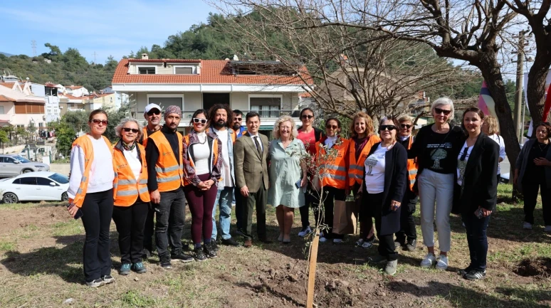 Marmaris’te Barış ve Umut Yeşerdi: 35 Zeytin Fidanıyla “Umut Korusu” Kuruldu!