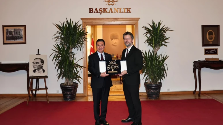 Muğla, Macar Turistleri Bekliyor