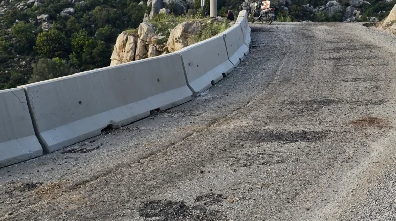 Vatandaşları Tedirgin Ediyordu… Büyükşehir’den Kızılköy Yolu’na Kalıcı Çözüm