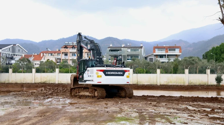 Marmaris’te Sosyalleşme ve Spor Alanları Hayata Geçiyor