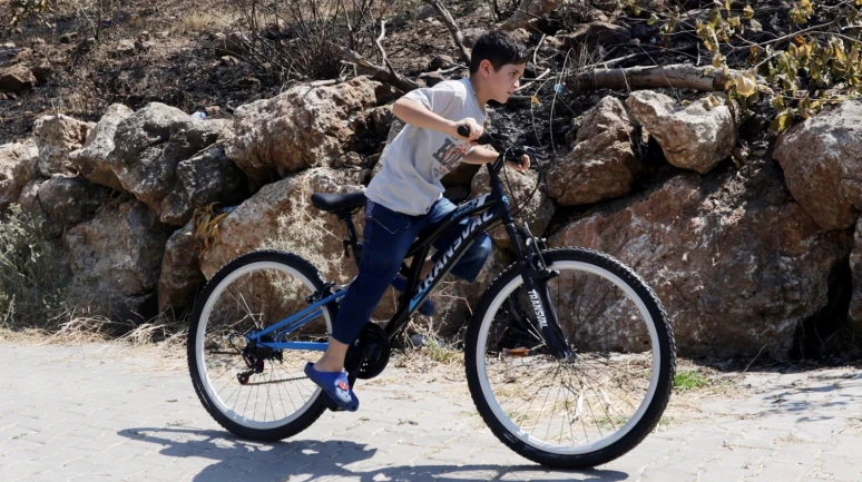Bir Bisiklet, Onlarca Gülümseme: Umut’un Hikâyesi Büyüdü