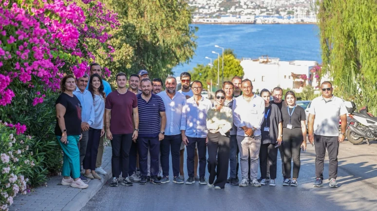 Geriş’te Hareketli Gün! Başkan Mandalinci Mahallede İncelemelerde Bulundu