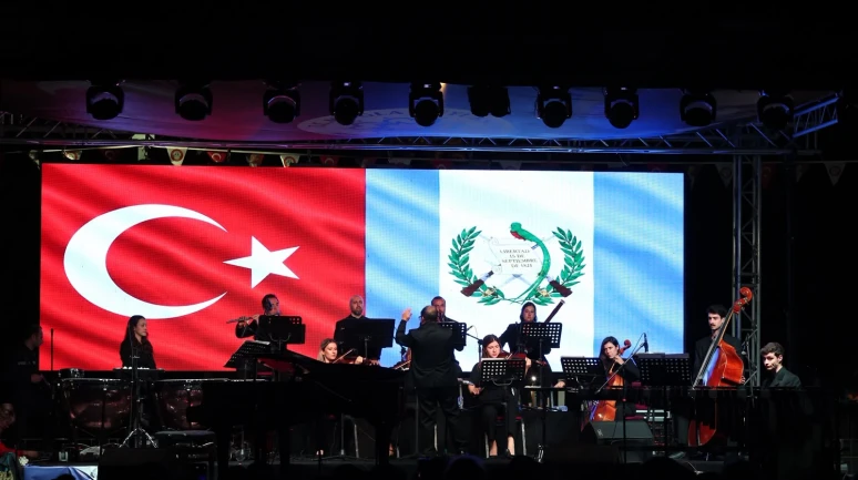Guatemala’dan Menteşe’ye Müzik Köprüsü! Kültür Şenliği Final Yaptı