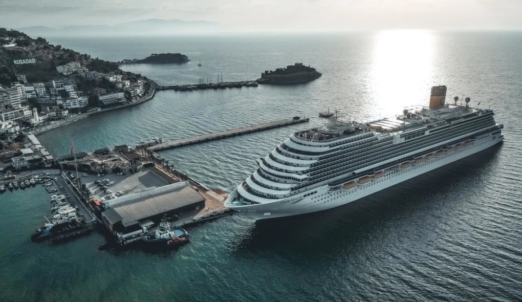 Kruvaziyer Turizminde Rekor: 10 Ayda 2 Milyon Yolcu Aşıldı