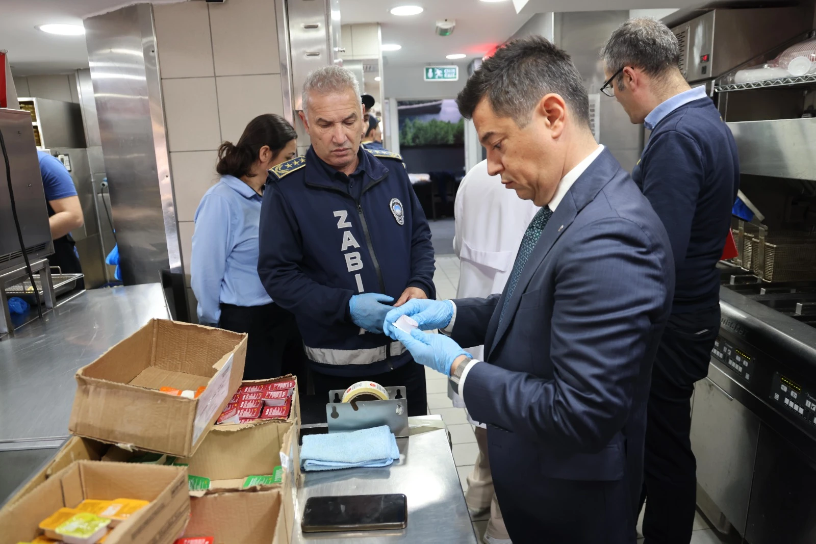 Acar Ünlü’den Fast Food Denetimi