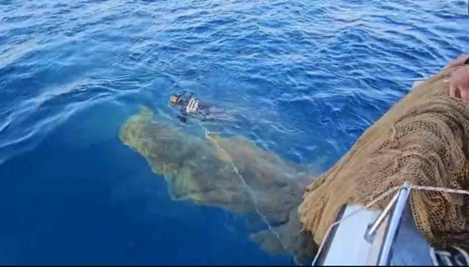 Muğla Kıyılarında Hayalet Ağ Temizliği