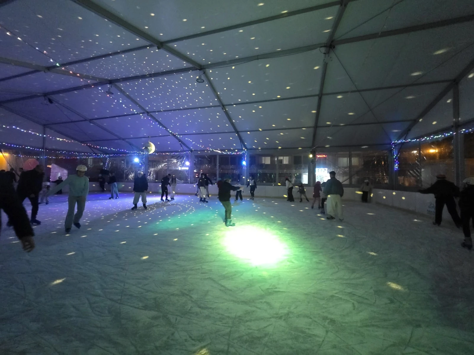 MARMARİS YENİ YIL FESTİVALİ’NİN EN RENKLİ NOKTASI